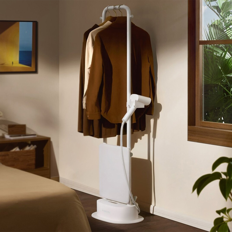Standing Garment Steamer — 3